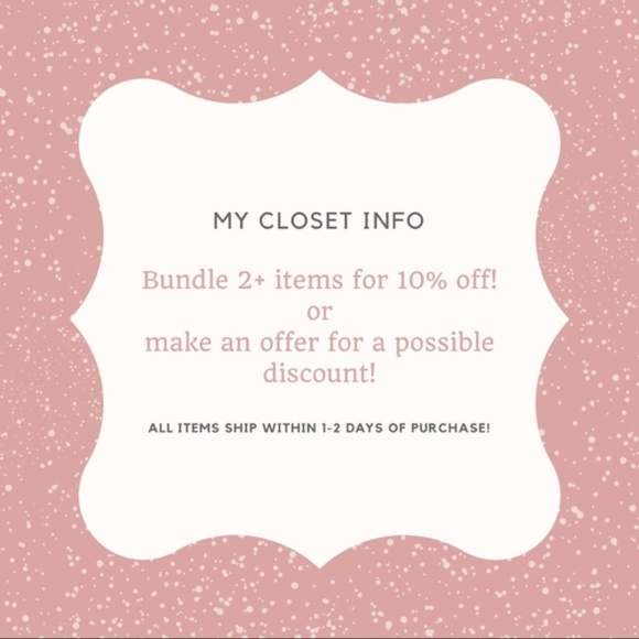 White cold shoulder cutout top, ladder style - Picture 4 of 4